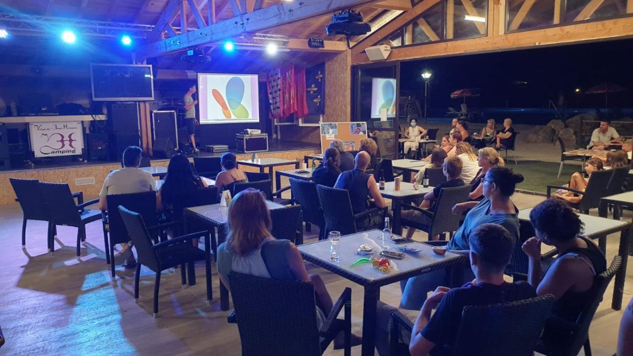 Camping Le Pre Cathare Lavelanet Eksteriør billede