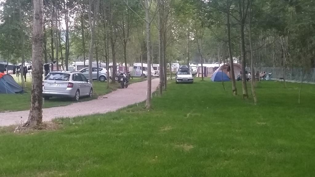 Camping Le Pre Cathare Lavelanet Eksteriør billede